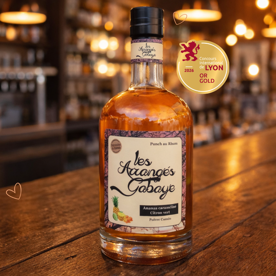 Rhum arrangé Ananas caramélisé Citron vert poivre cuméo 50cl (30% alc. vol)